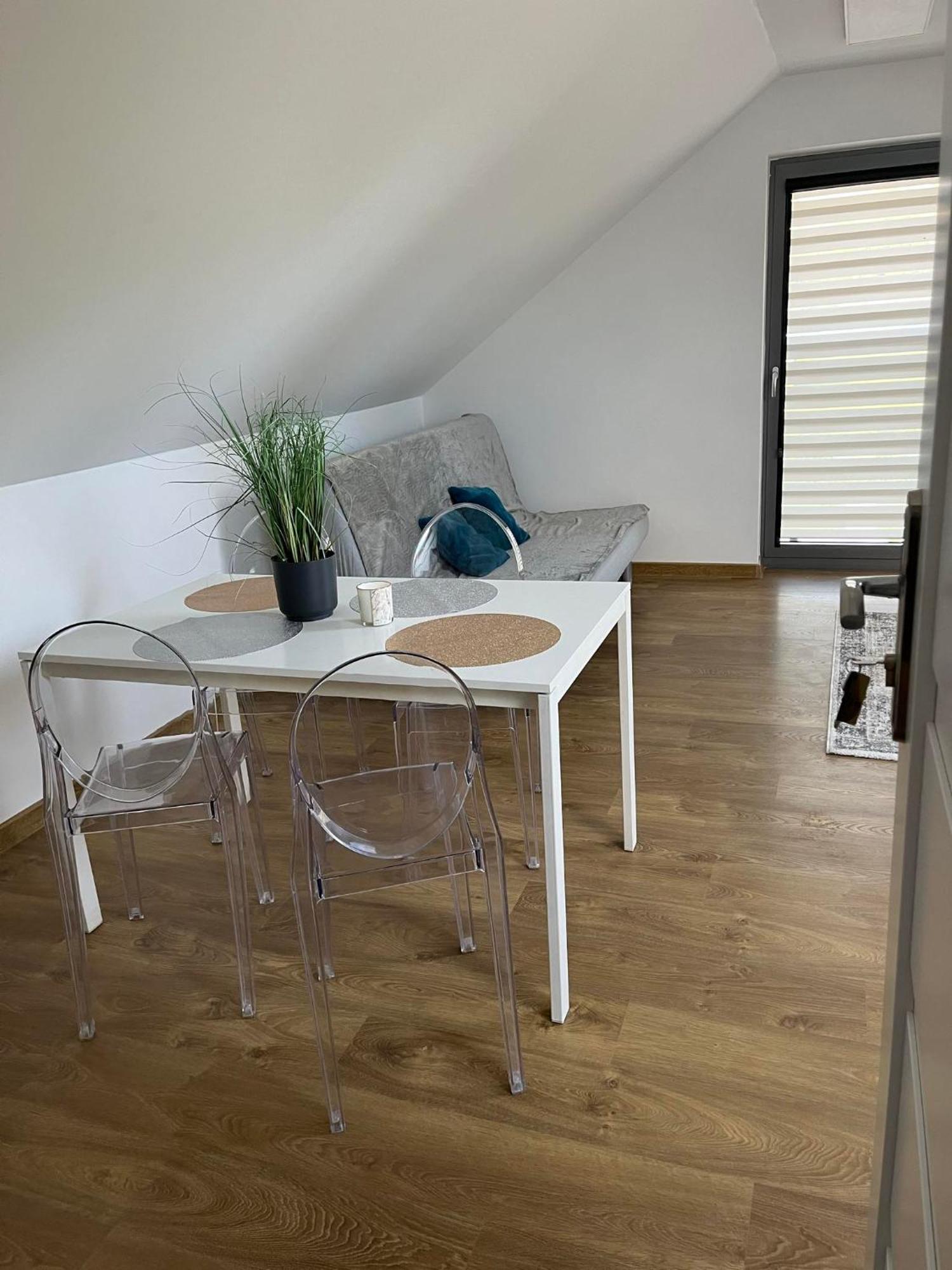 414 Apartment Szarow