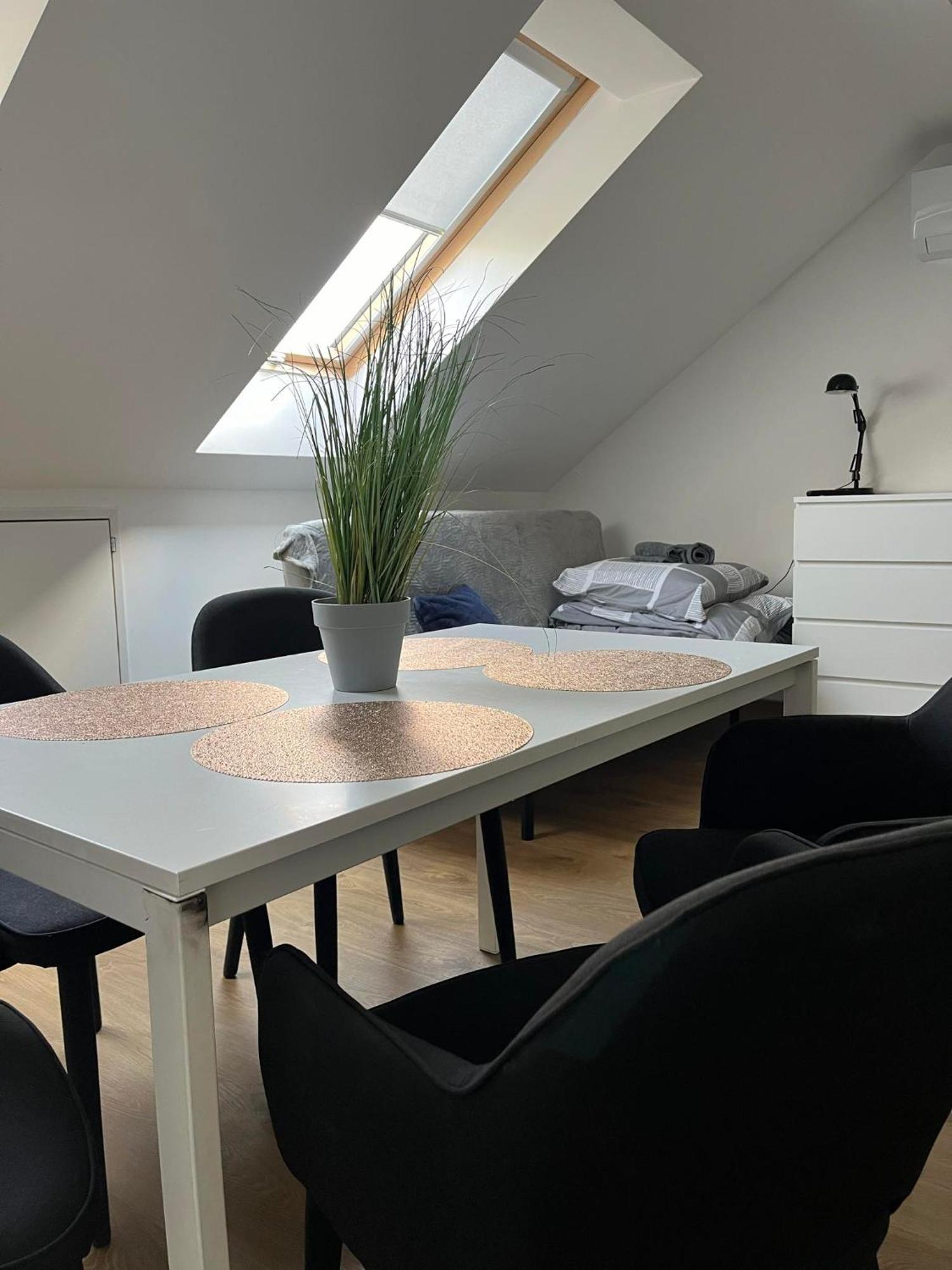 Apartment 414